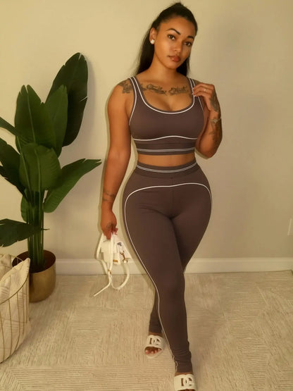 Ensemble Débardeur Sport & Pantalon Long – Tenue de Sport Ajustée
