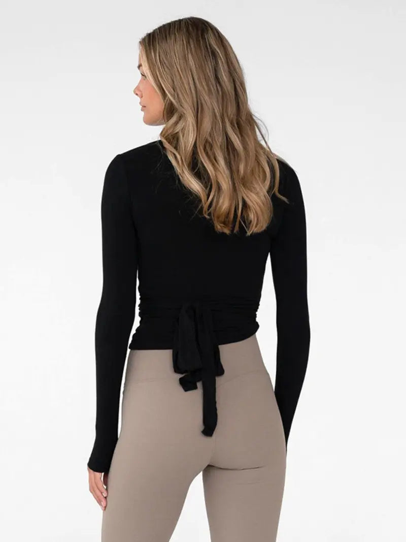 Gilet en Dentelle et Mesh Transparent – Haut Léger à Superposer Nouable Devant
