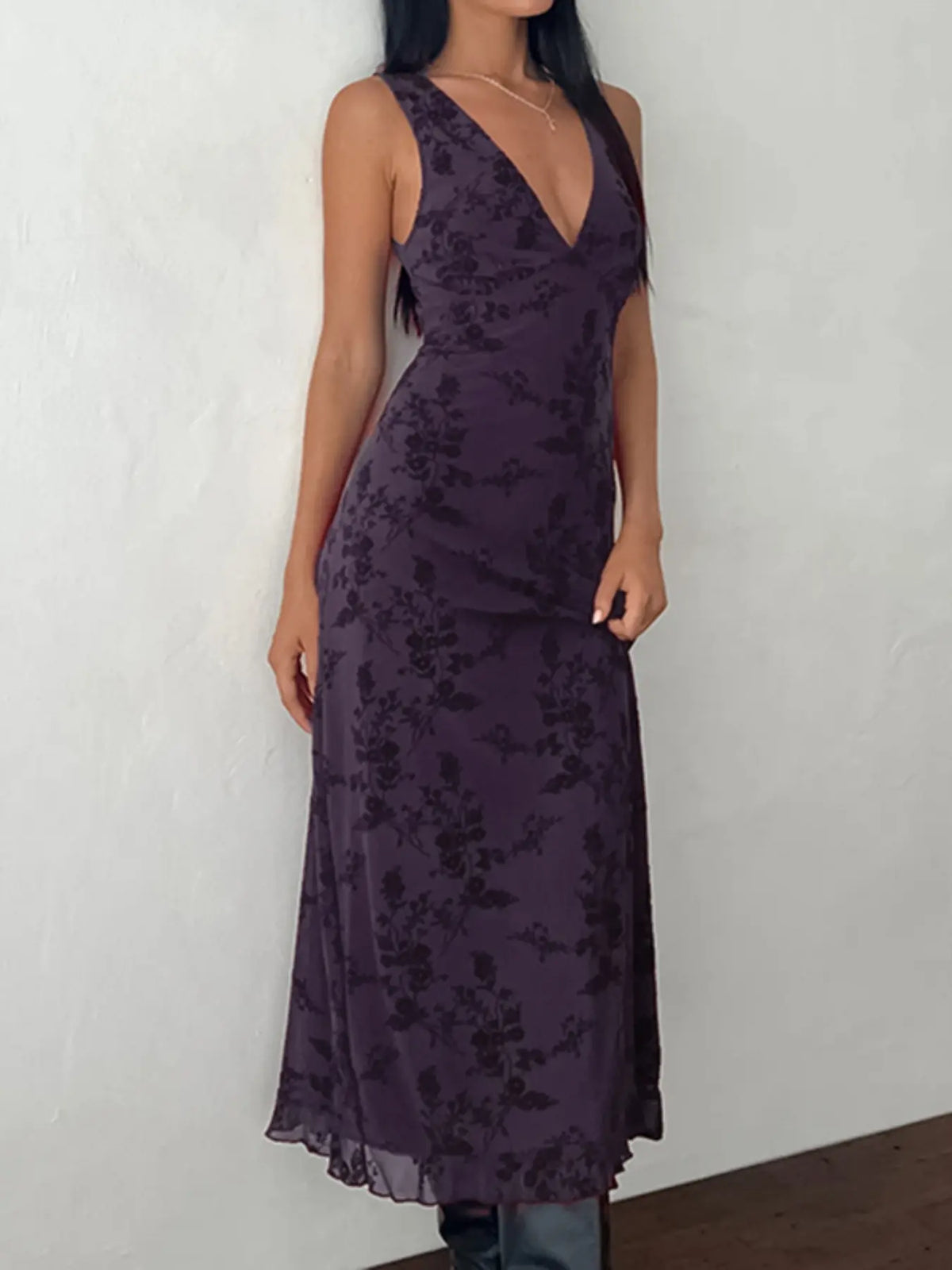 Robe Trapèze en Tricot Fleuri Col V Plongeant – Robe Longue Moulante Élégante