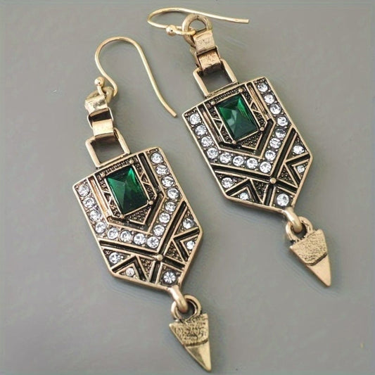 Boucles d’Oreilles Raffinées Vintage Dorées Ornées de Zircons Verts