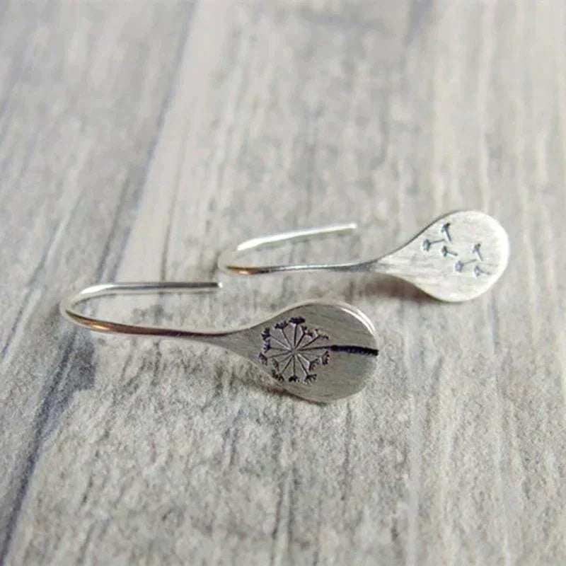 Boucles d’Oreilles Raffinées Vintage Motif Fleur en Argent Sterling 925