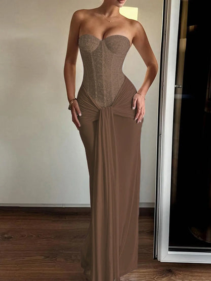 Robe Longue Bustier Ajustée – Robe de Soirée Minimaliste Chic