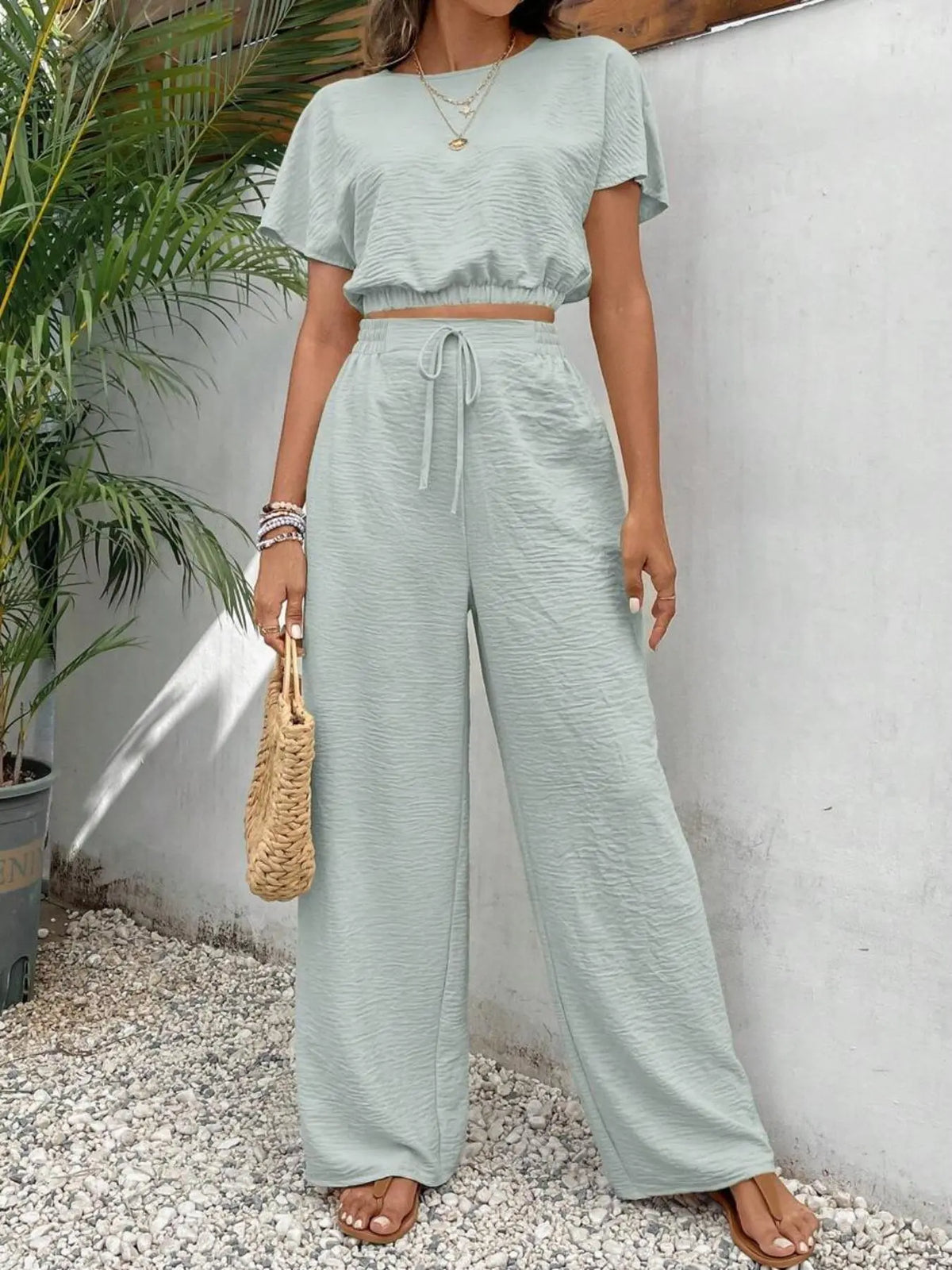 Ensemble Haut Col Rond & Pantalon Large – Tenue Décontractée à Cordon Deux Pièces