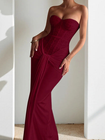 Robe Longue Bustier Ajustée – Robe de Soirée Minimaliste Chic
